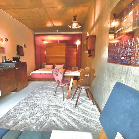 Design Living Kampill Apartment *