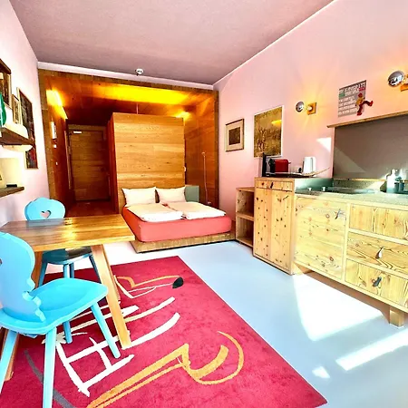 Design Living Kampill Apartment Bolzano